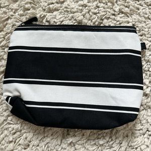 Thirty-One Mini Zipper Pouch Ribbon Stripe